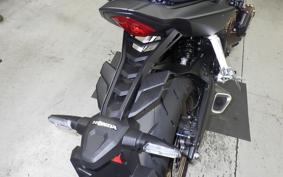 HONDA CB650R E-Clutch 2024 RH17