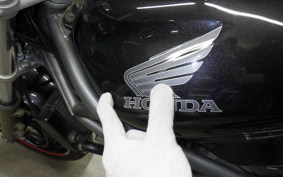 HONDA VTR 250 2022 MC33