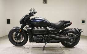 TRIUMPH ROCKET III ストームR 2025