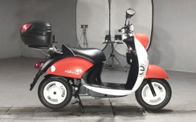 YAMAHA E-VINO SY11J