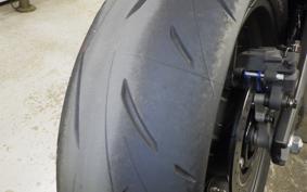HONDA CBR650R E-Clutch 2025 RH17