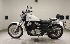 HONDA VT750S 2010 RC58
