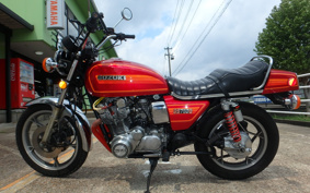 SUZUKI GS750 1981 GS750G