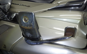 HONDA GL1500 GOLD WING SE 1997 SC22