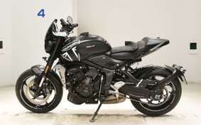 TRIUMPH TRIDENT 660 2021