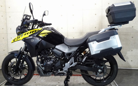 SUZUKI STROM 250 DS11A