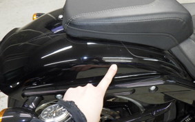 HARLEY FXBRS1870 2021
