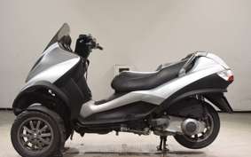 PIAGGIO MP3 250