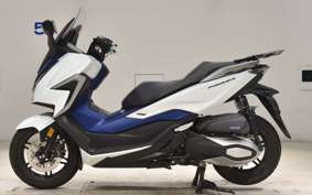 HONDA FORZA 250 MF15