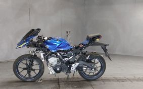 SUZUKI GSX-R125 DL33B