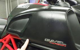 DUCATI DIAVEL Carbon 2017