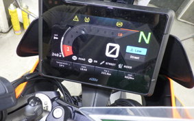 KTM 1290 SUPER DUKE GT 2023