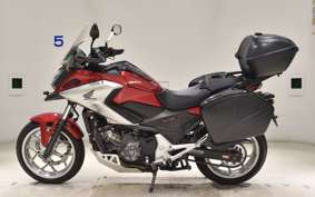 HONDA NC750X 2016 RC90