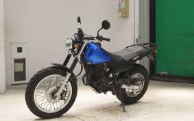 YAMAHA TW225<ｴ･ﾀﾞ> DG09J