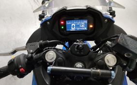 SUZUKI GSX250 R DN11A