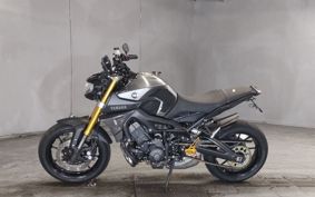 YAMAHA MT-09 RN34J
