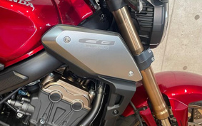 HONDA CB650R 2021 RH03