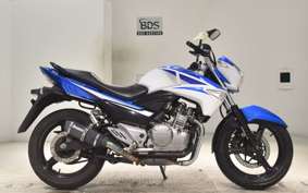 SUZUKI GSR250 2023
