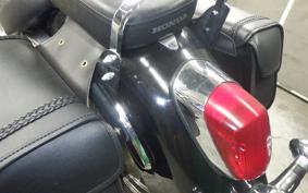HONDA SHADOW 750 Gen. 2 2002 RC44
