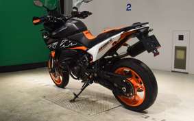KTM 890 SMT 2023
