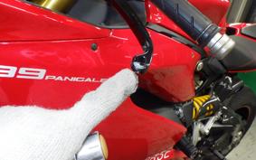 DUCATI 1199 PANIGALE S 2012
