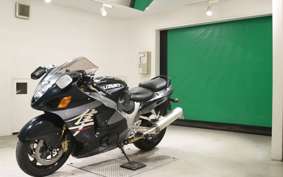 SUZUKI GSX-1300R HAYABUSA 2003