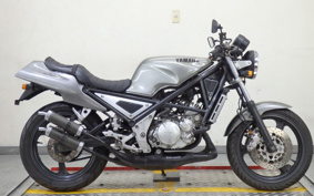 YAMAHA R1-Z 3XC