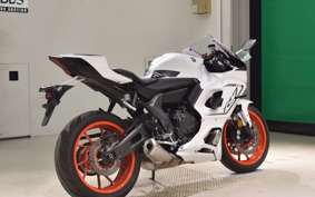 YAMAHA YZF-R7 2023 RM39J