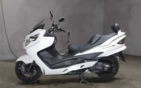 SUZUKI SKYWAVE 250M CJ45A