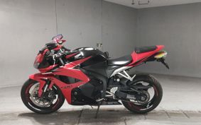 HONDA CBR600RR PC40