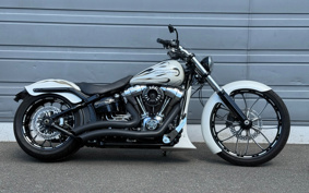 HARLEY FXSB BREAKOUT 2013 BF5