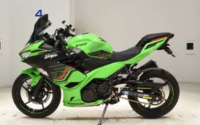 KAWASAKI NINJA 400 2023