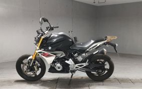 BMW G310R 0G01