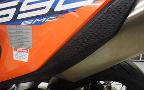 KTM 690 SMC R 2024