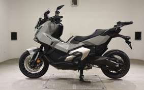 HONDA X-ADV 750 2026 RH21