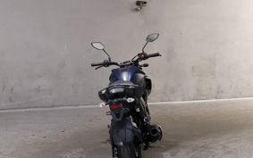 YAMAHA FZ25 RG42