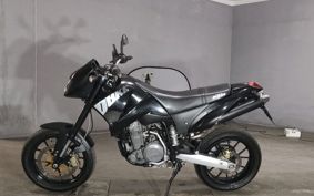 KTM 640 DUKE DUN40