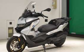 BMW C400GT 2025