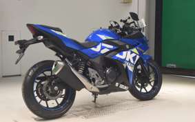 SUZUKI GSX250R 2025
