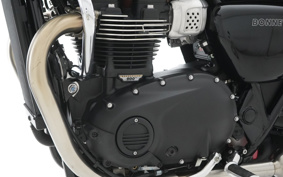 TRIUMPH BONNEVILLE T100 2022 DAD70G