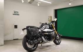 BMW R NINE T 2014