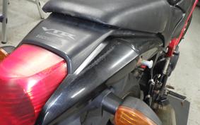 HONDA VTR 250 Gen. 2 MC33