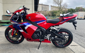 HONDA CBR600RR PC40