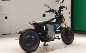 BMW CE02