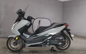 HONDA FORZA MF17
