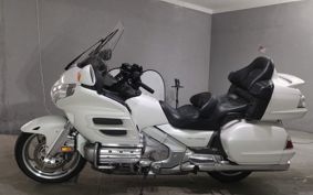 HONDA GL 1800 GOLD WING 2010 SC47