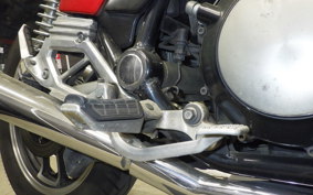 YAMAHA XJ750 E 1983 29R