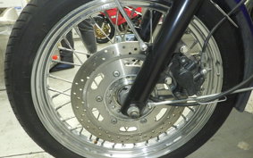 TRIUMPH BONNEVILLE T100 2005