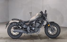 HONDA REBEL MC49
