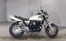 YAMAHA XJR400 4HM